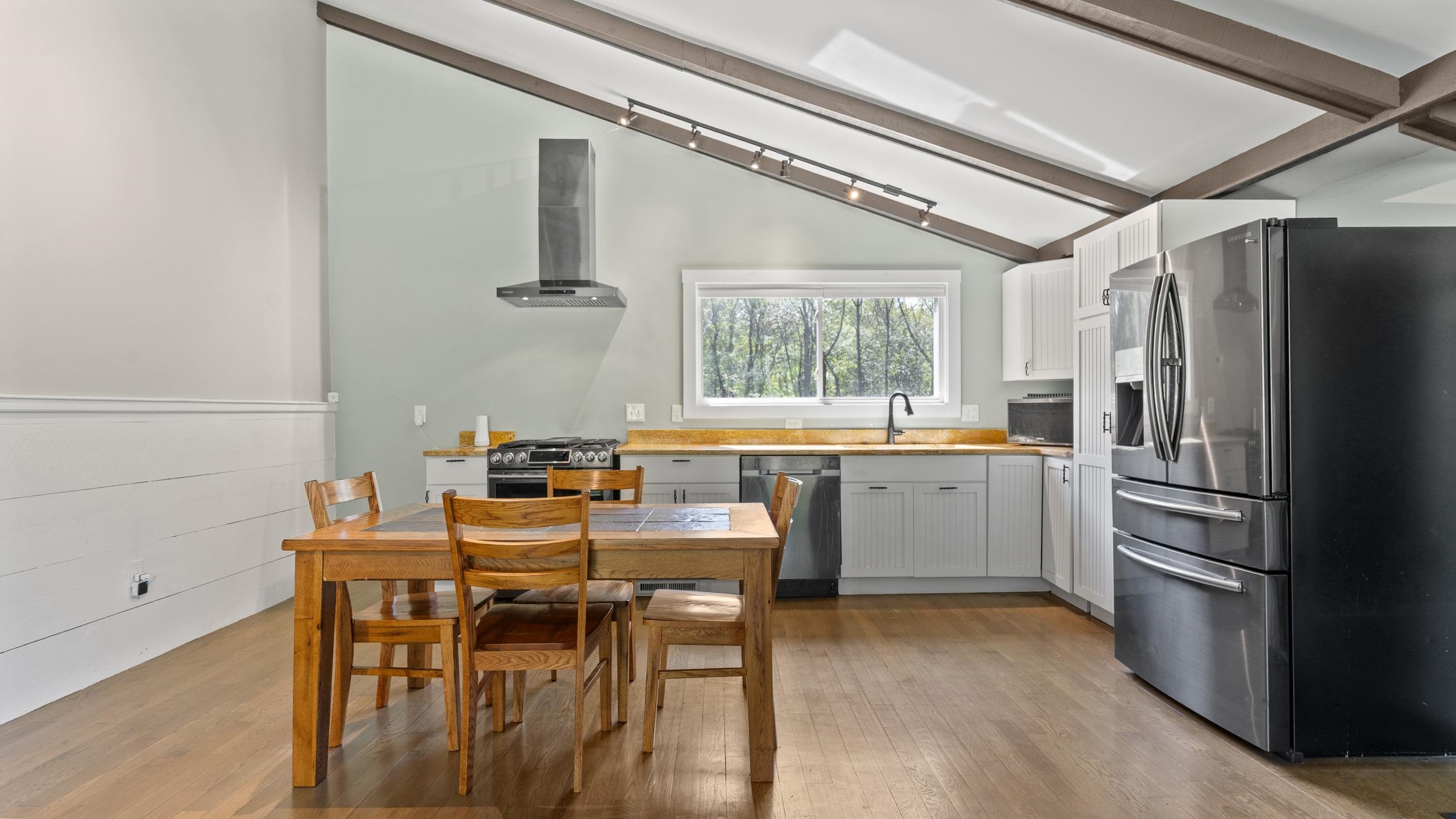 25 Range Road Windham, NH 03087 - Photo 9 of 36