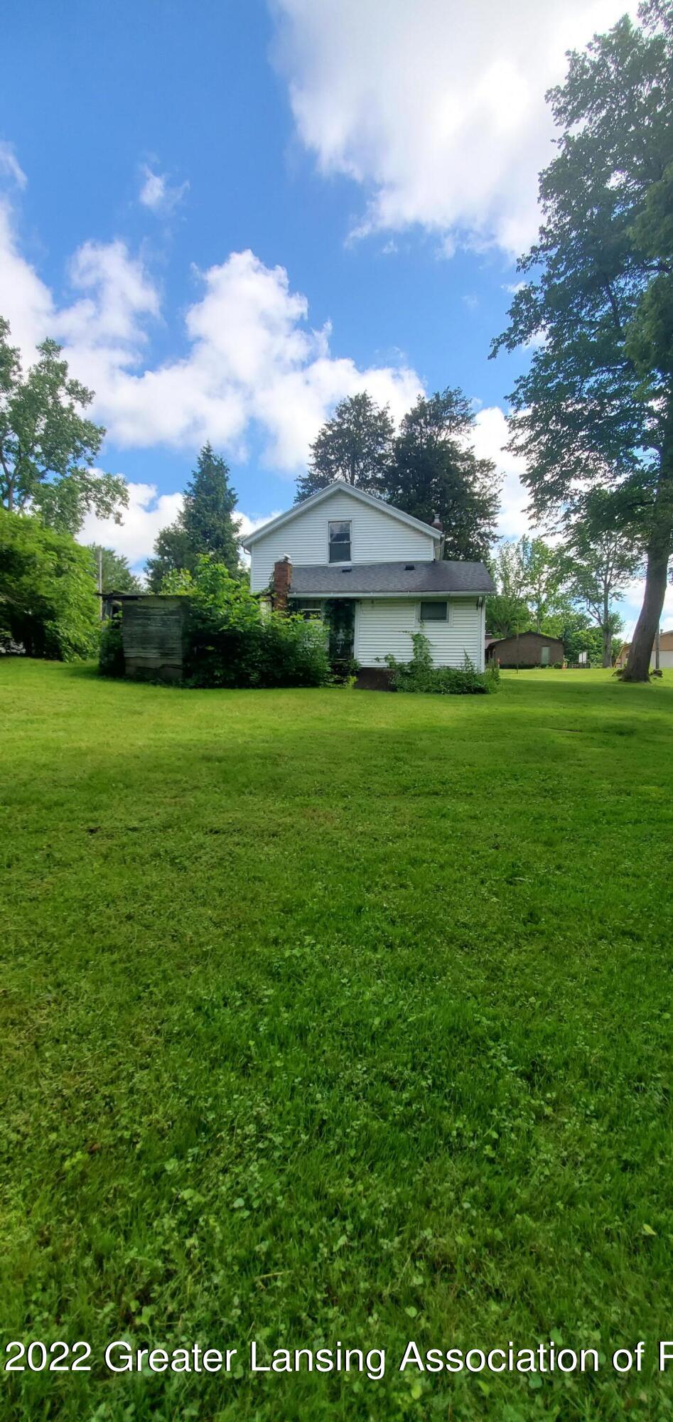 2205 Hamilton Road Okemos, MI 48864 - Photo 2 of 13 Hamilton 1