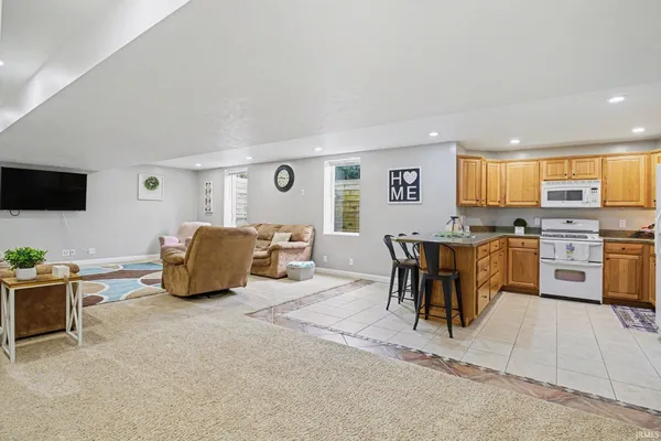 $432,500 | 14541 Field Crest Court, Middlebury, IN 46540