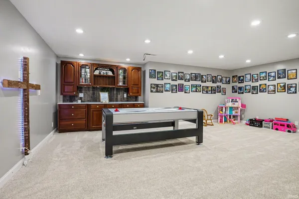 $432,500 | 14541 Field Crest Court, Middlebury, IN 46540