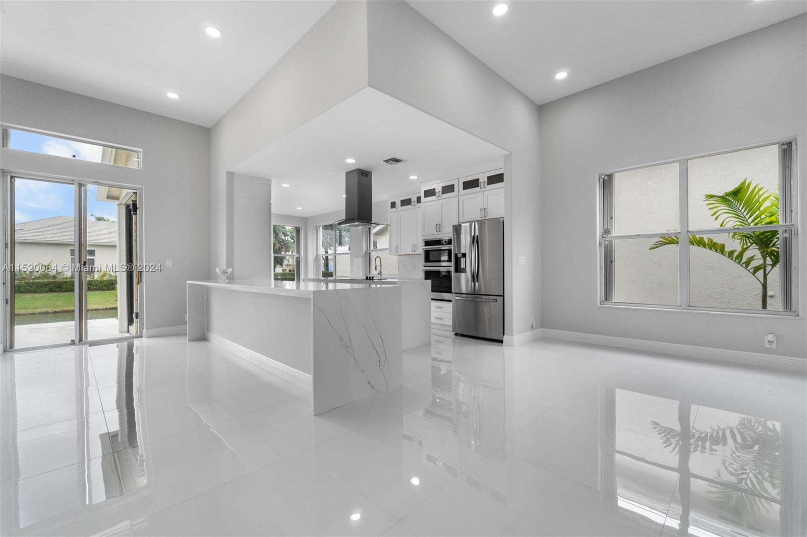 7973 Travelers Tree Drive Boca Raton, FL 33433 - Photo 11 of 46 Gallery Image 11