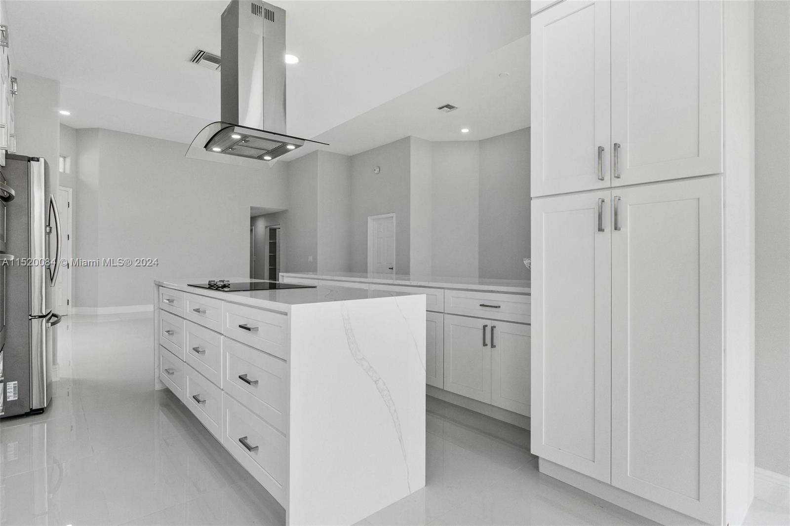7973 Travelers Tree Drive Boca Raton, FL 33433 - Photo 13 of 46 Gallery Image 13