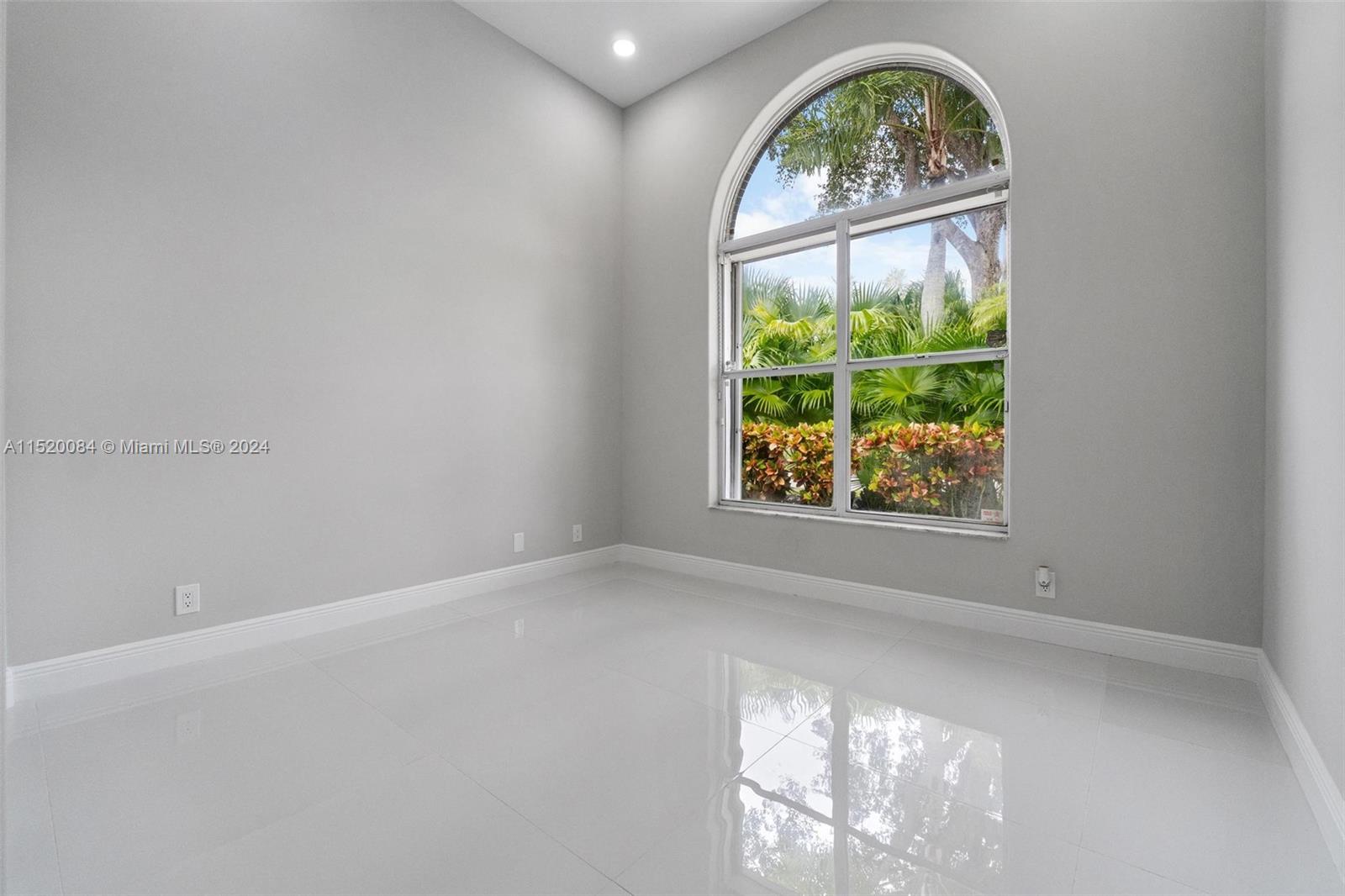 7973 Travelers Tree Drive Boca Raton, FL 33433 - Photo 30 of 46 Gallery Image 30