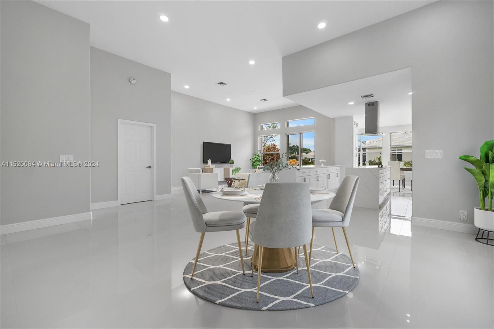 7973 Travelers Tree Drive Boca Raton, FL 33433 - Photo 4 of 46 Gallery Image 4