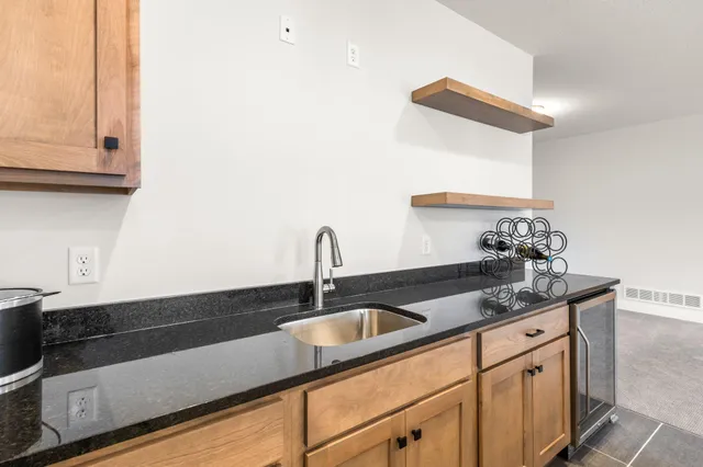 $699,900 | 7082 Weston Lane North, Maple Grove, MN 55311