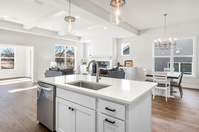 $699,900 | 7082 Weston Lane North, Maple Grove, MN 55311