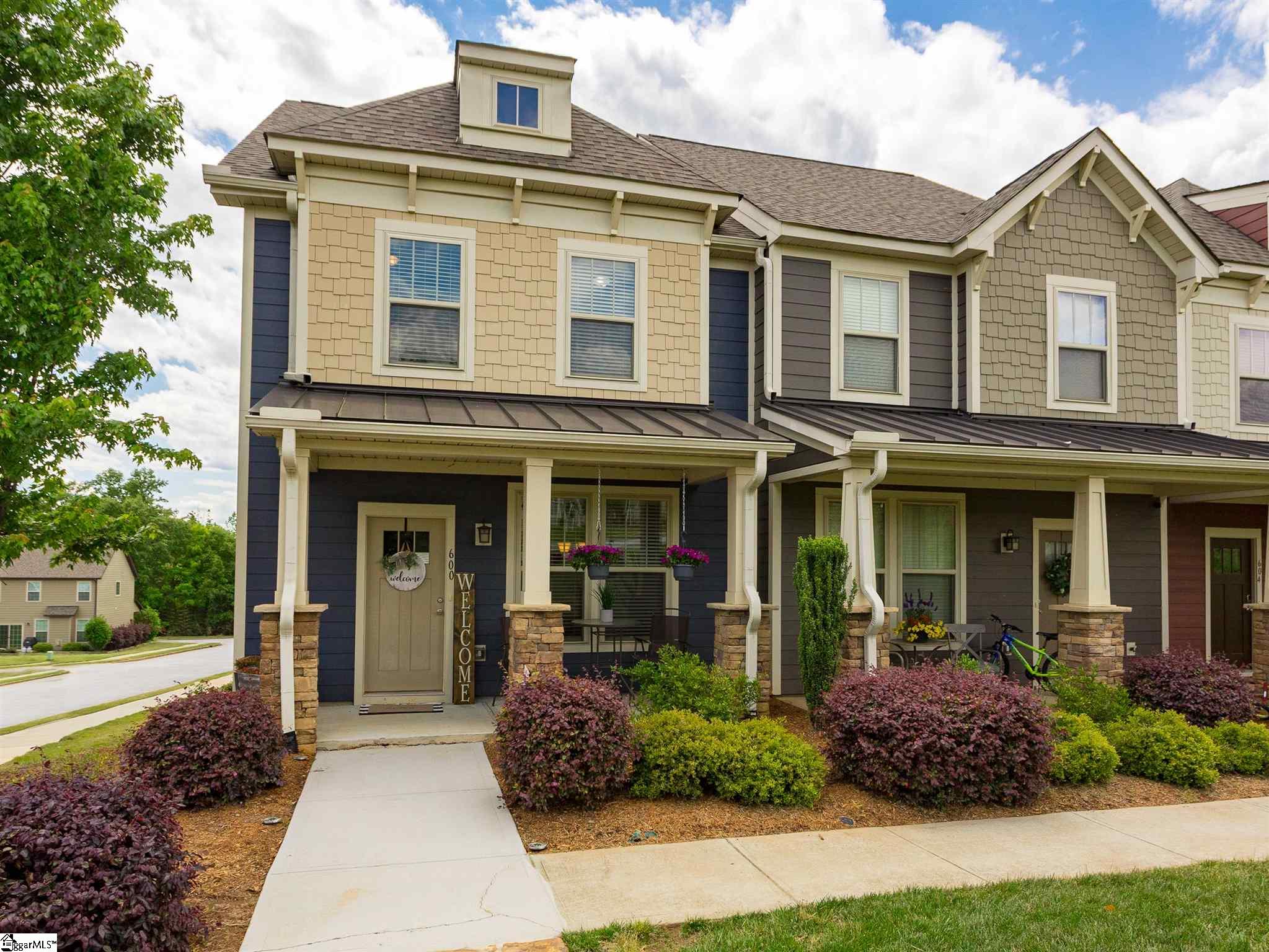 600 Springbank Alley Greer, SC 29651 - Photo 1 of 32 Gallery Image 1