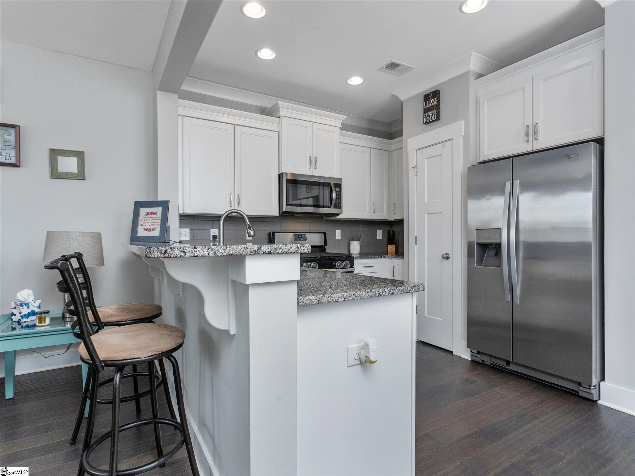600 Springbank Alley Greer, SC 29651 - Photo 8 of 32 Gallery Image 8
