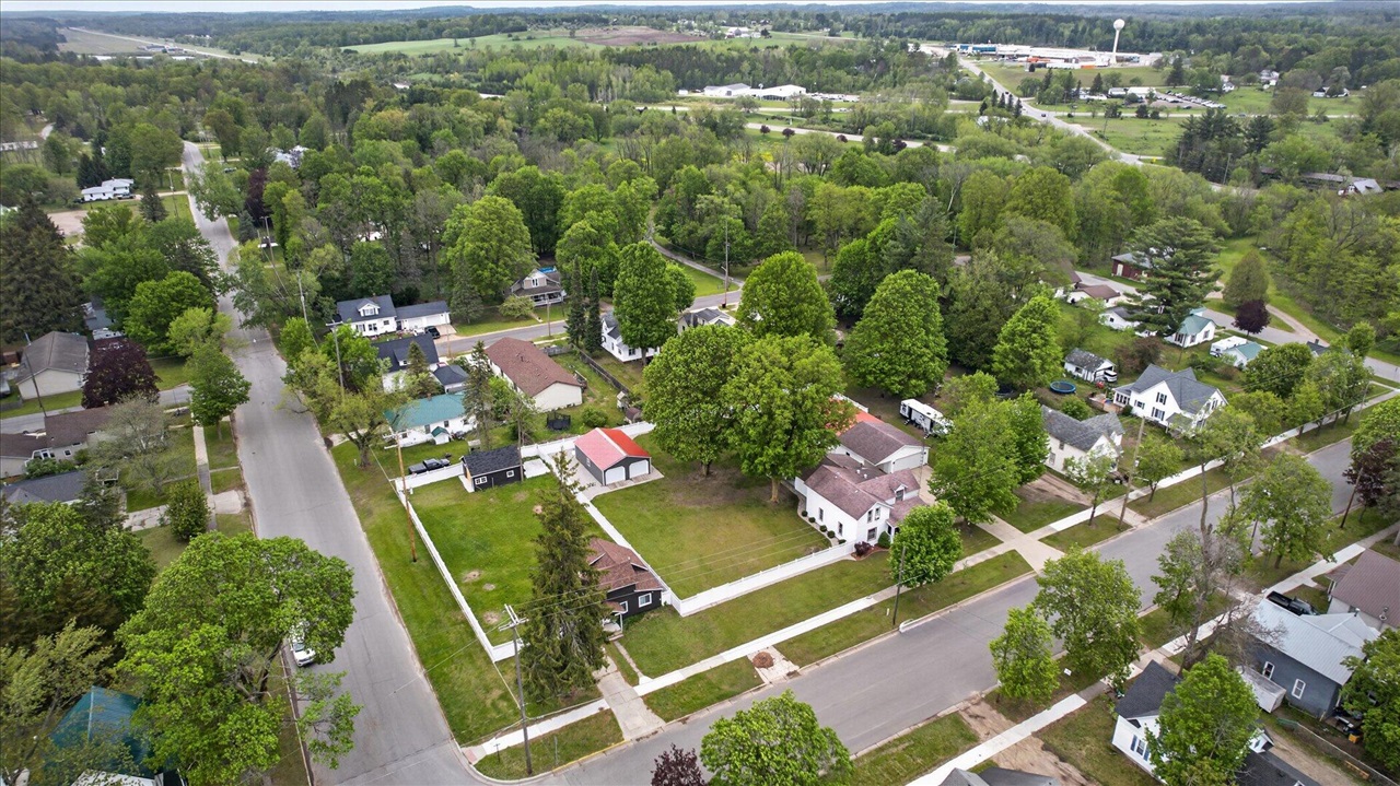 252 West Stimson Avenue Reed City, MI 49677 - Photo 33 of 38