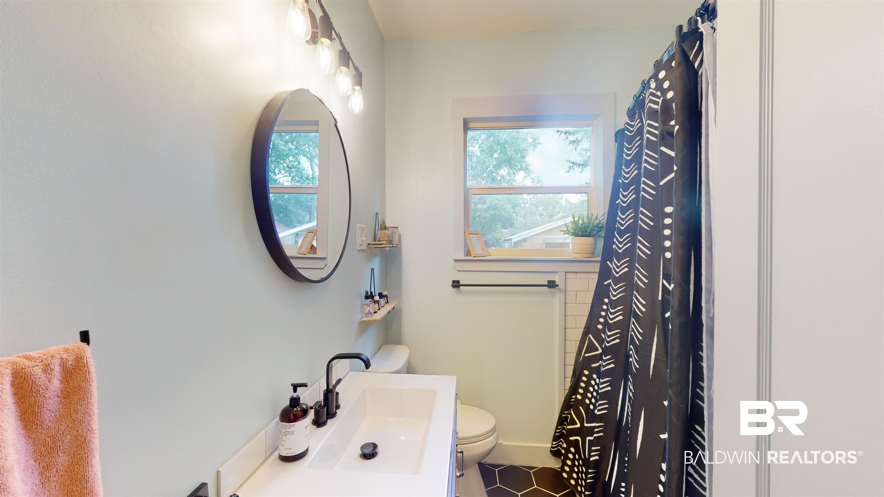 255 Crenshaw Street Mobile, AL 36606 - Photo 14 of 22
