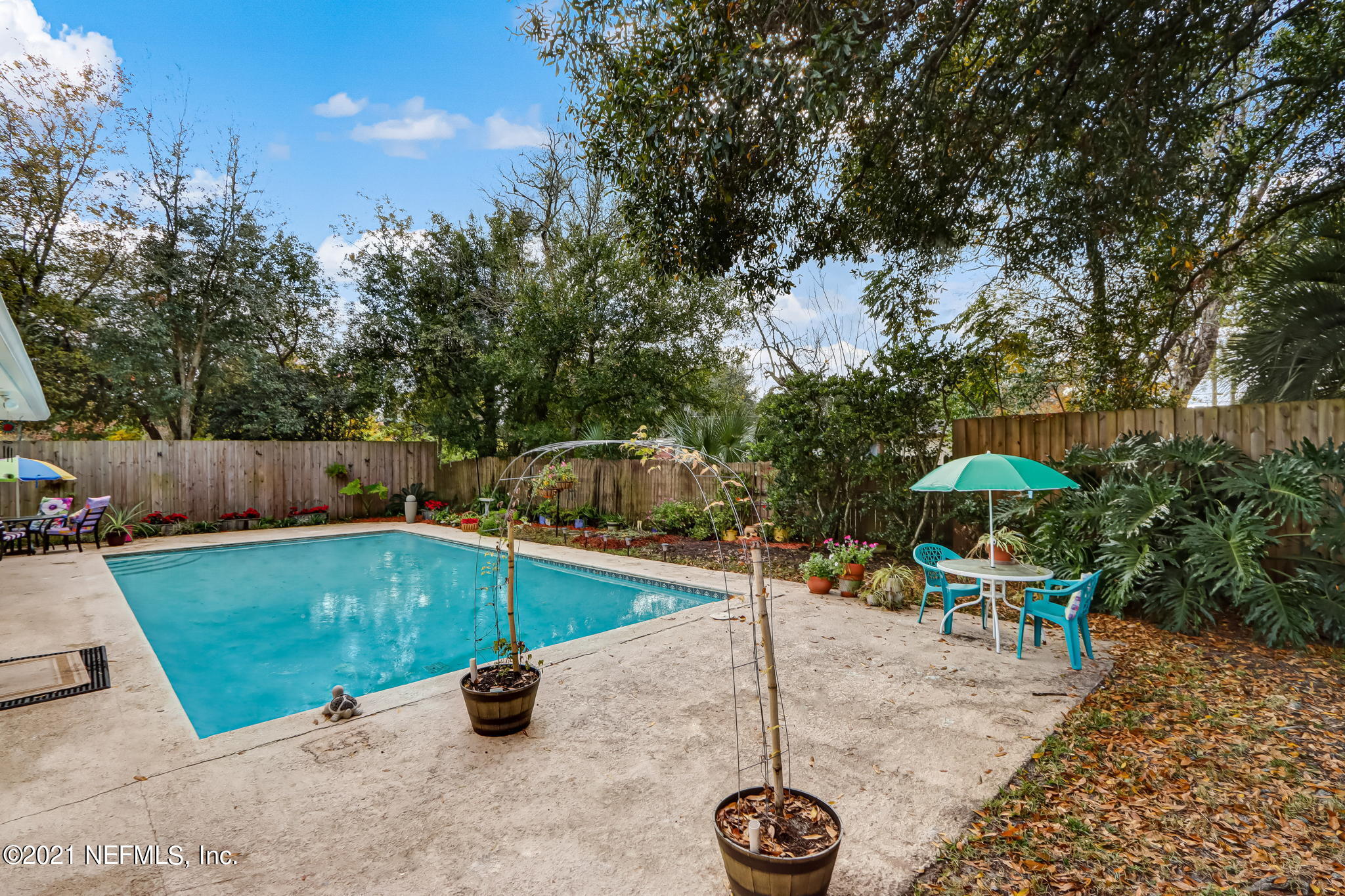 2038 W Road Jacksonville, FL 32216 - Photo 32 of 44 pool