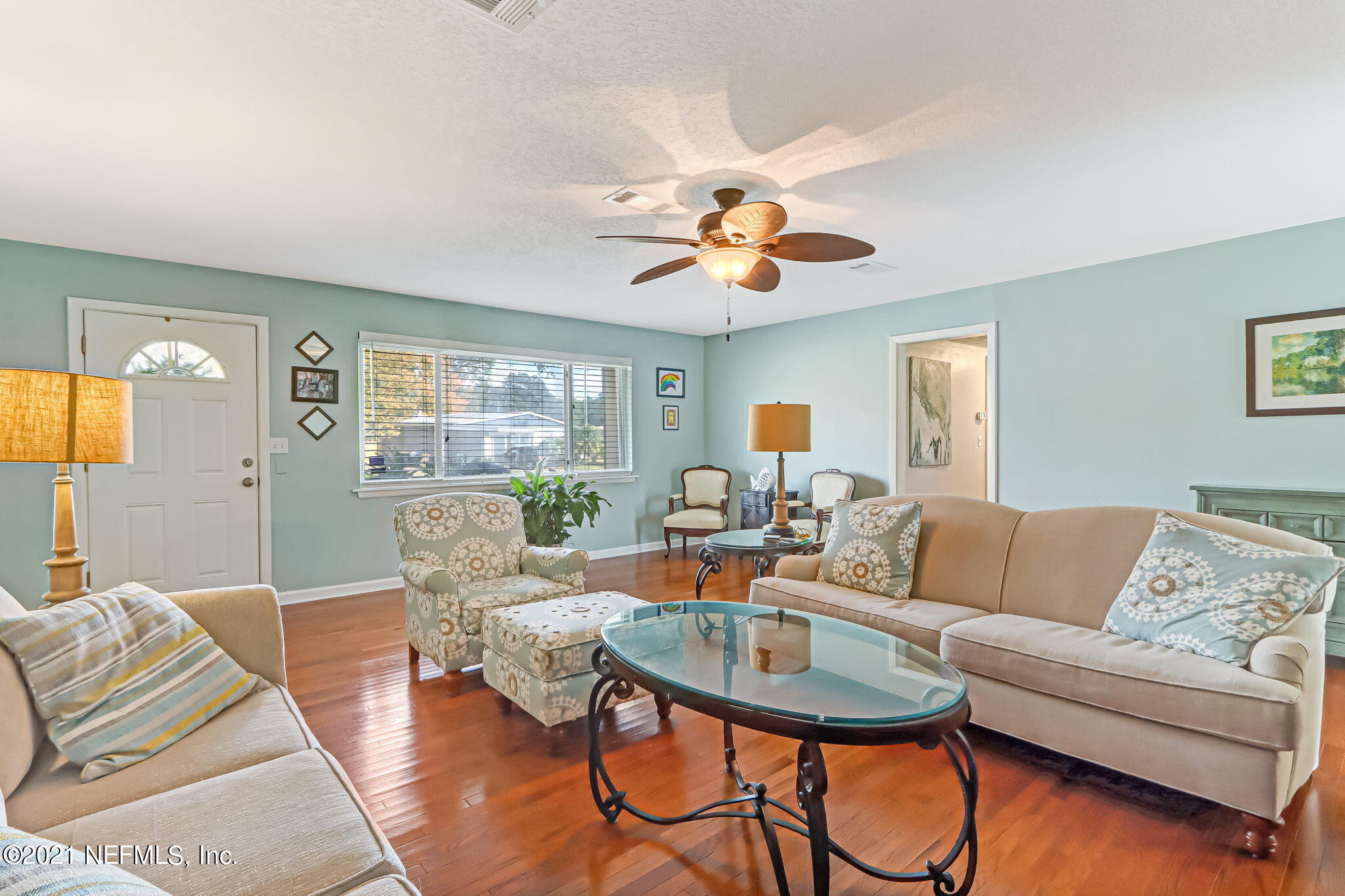 2038 W Road Jacksonville, FL 32216 - Photo 8 of 44 living area