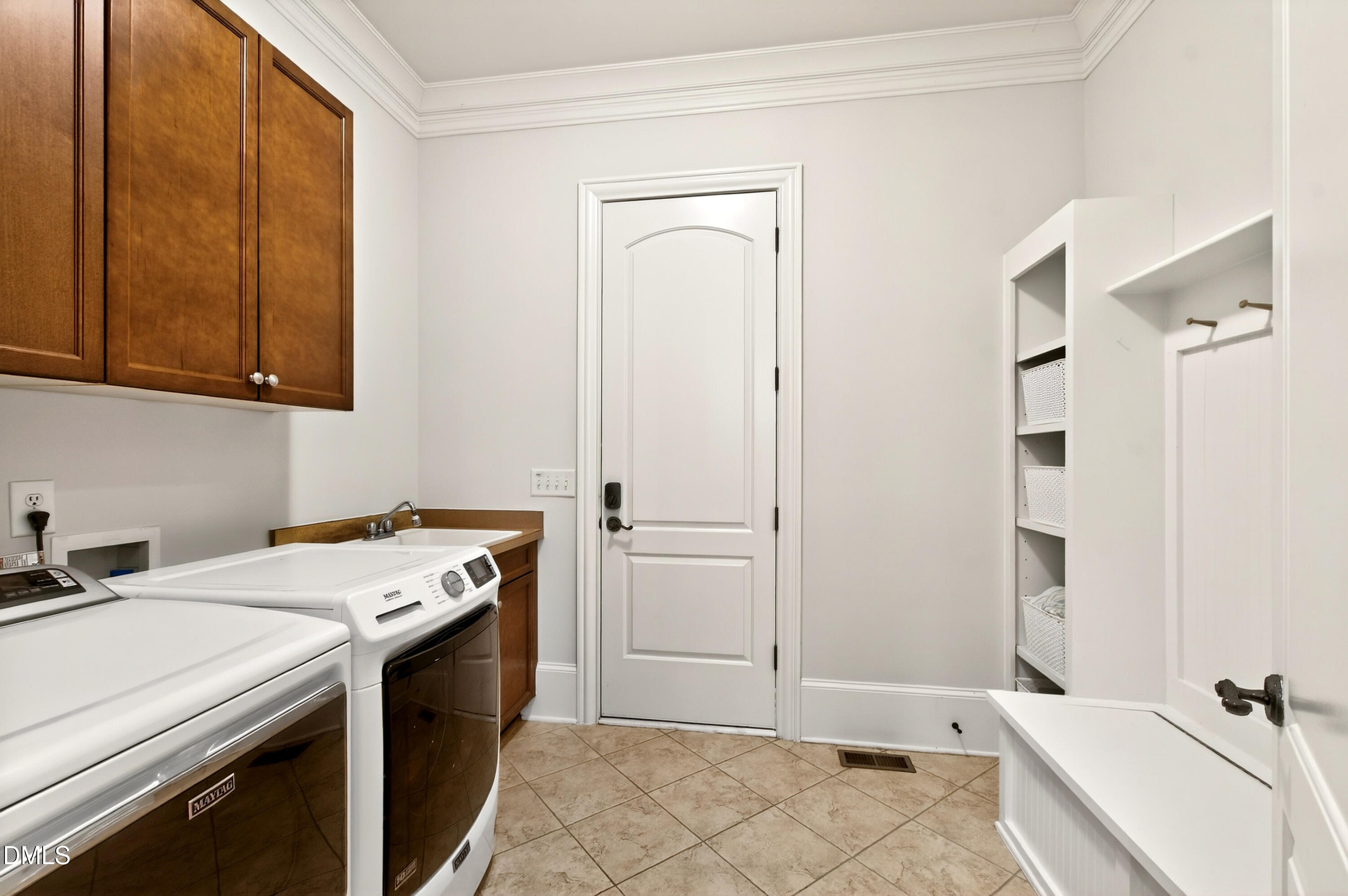 10101 Lobley Hill Lane Raleigh, NC 27613 - Photo 19 of 35 Lobley (53)