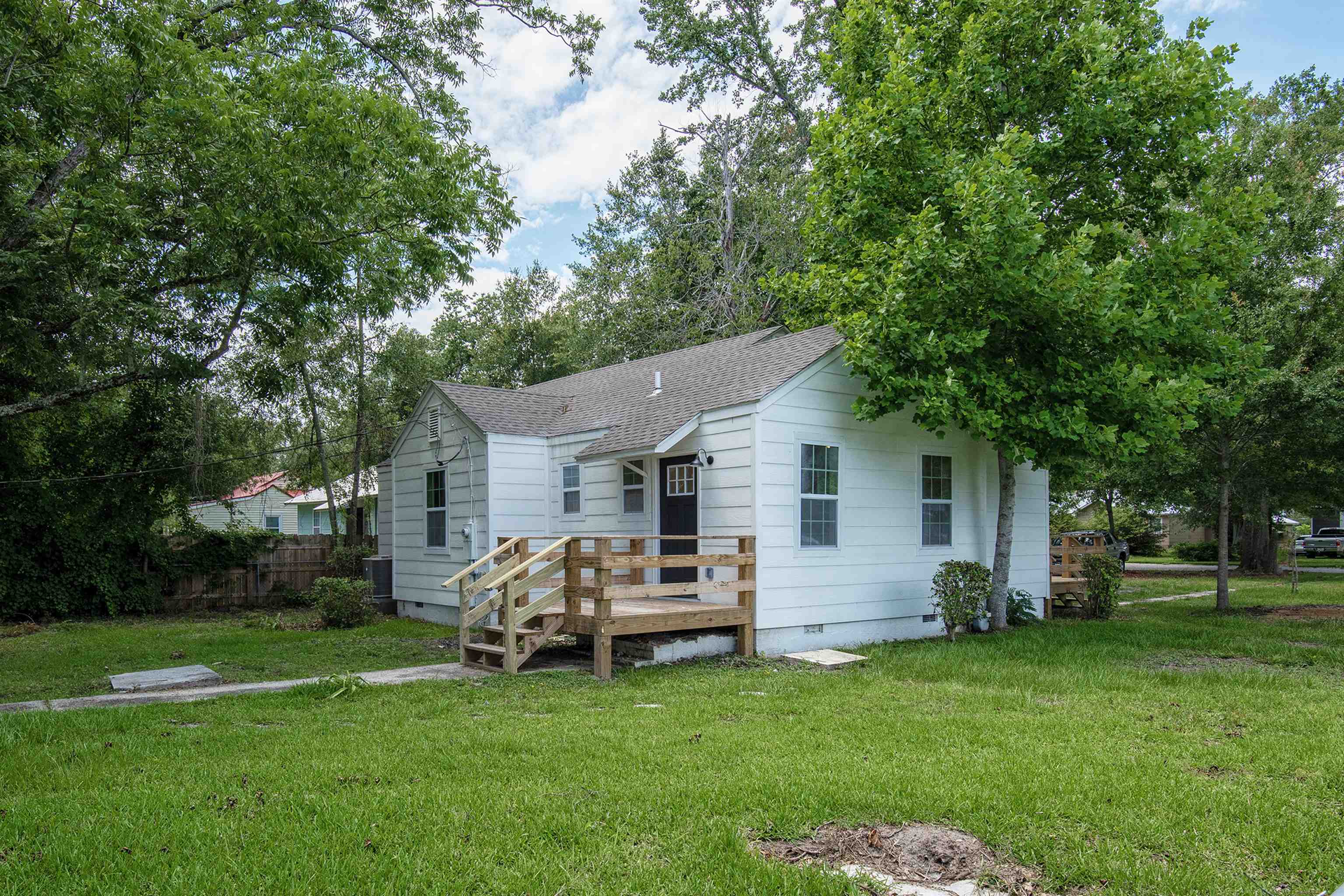 510 East Myrtle Avenue Foley, AL 36535 - Photo 3 of 22 Back Of Structure