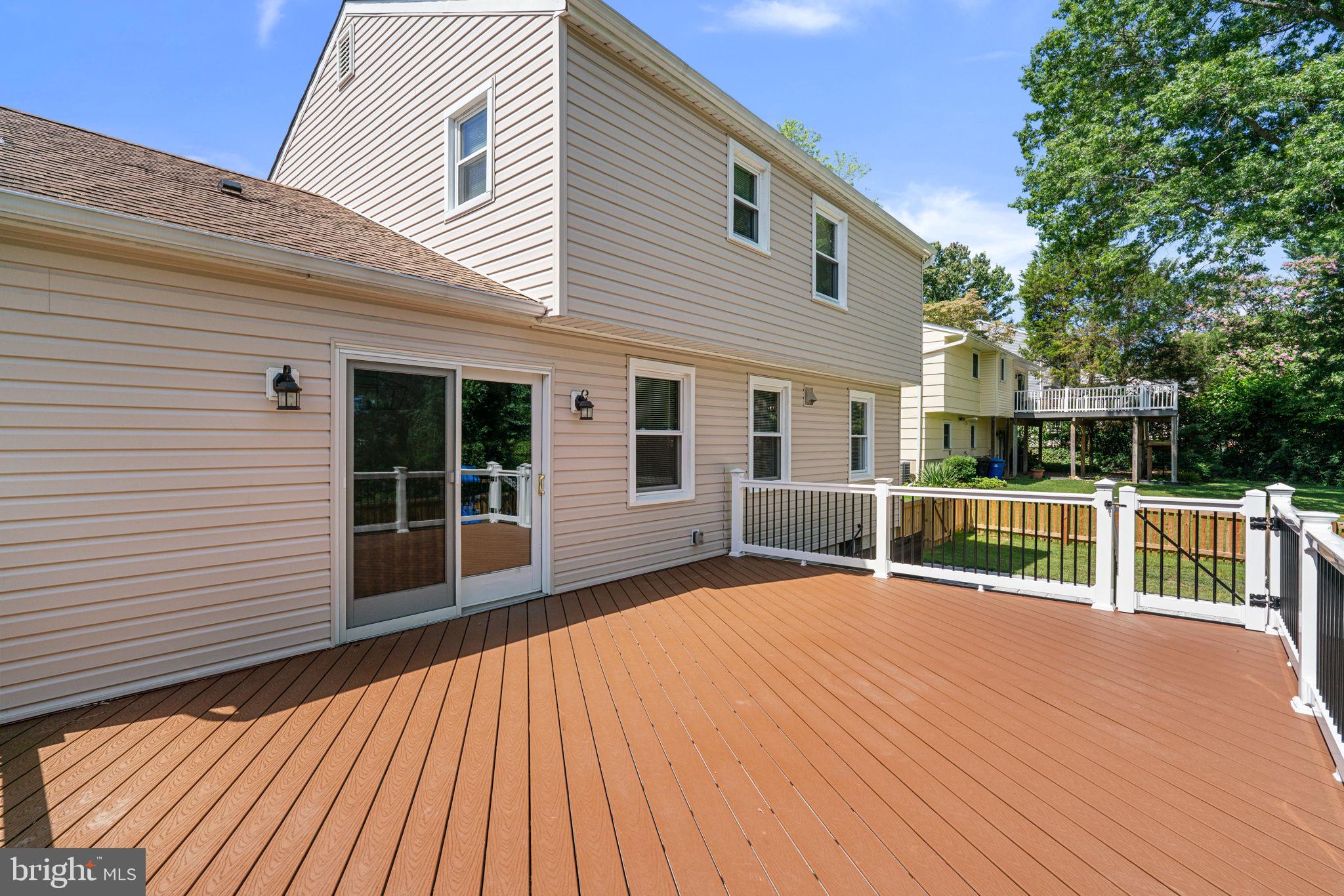 1024 Bosley Road Cockeysville, MD 21030 - Photo 44 of 58 Deck