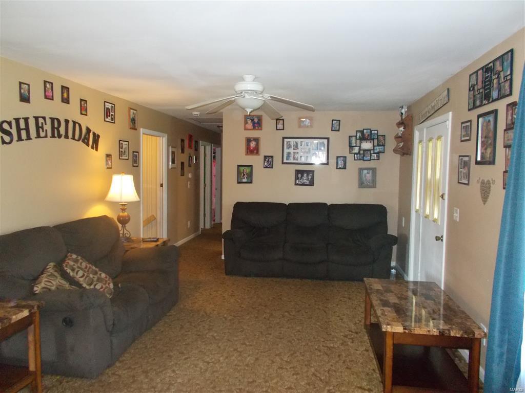 10574 Country Club Road Sparta, IL 62286 - Photo 3 of 26 Gallery Image 3