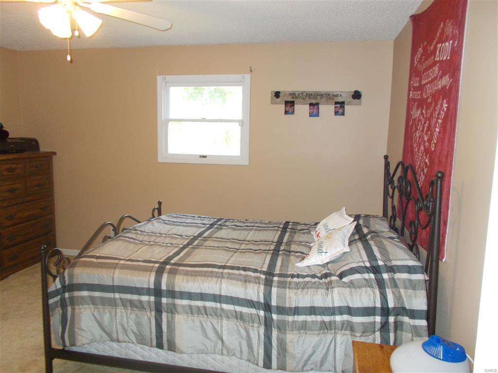 10574 Country Club Road Sparta, IL 62286 - Photo 7 of 26 Gallery Image 7