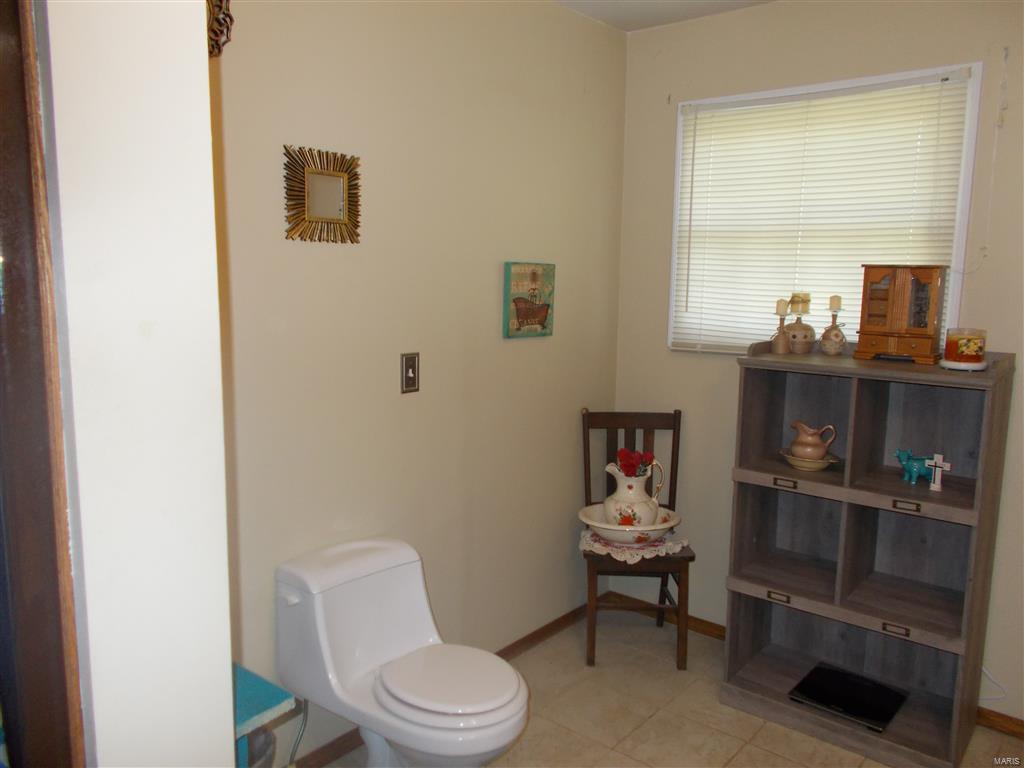 10574 Country Club Road Sparta, IL 62286 - Photo 9 of 26 Gallery Image 9
