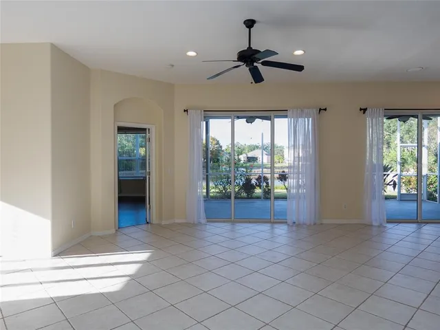 $579,900 | 4103 61st Avenue East, Bradenton, FL 34203