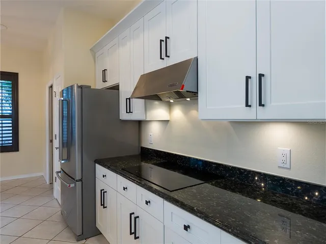 $579,900 | 4103 61st Avenue East, Bradenton, FL 34203