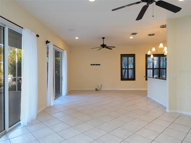 $579,900 | 4103 61st Avenue East, Bradenton, FL 34203