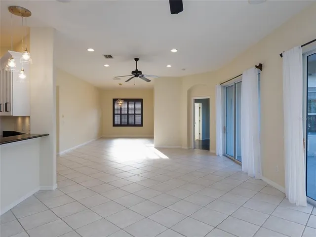 $579,900 | 4103 61st Avenue East, Bradenton, FL 34203