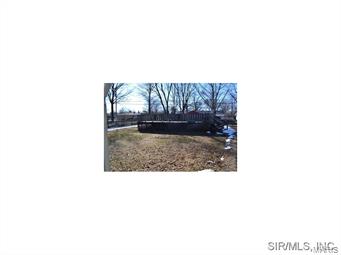 58 Ridge Road Centralia, IL 62801 - Photo 2 of 10 Gallery Image 2