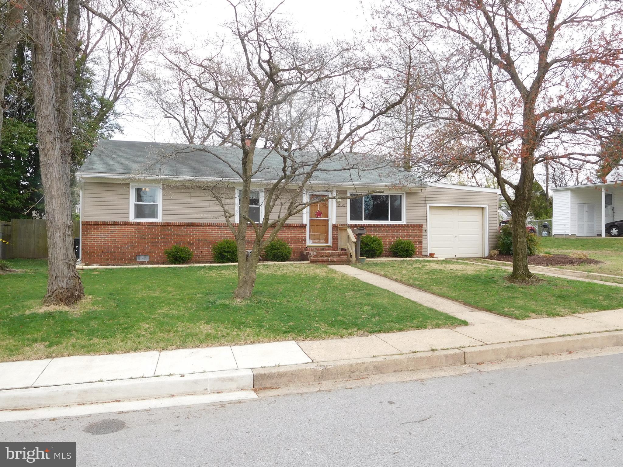 255 Meadow Road Pasadena, MD 21122 - Photo 2 of 16 Gallery Image 2