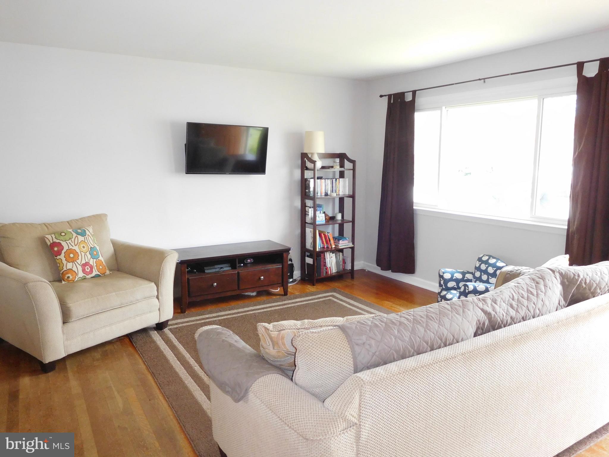 255 Meadow Road Pasadena, MD 21122 - Photo 9 of 16 Gallery Image 9