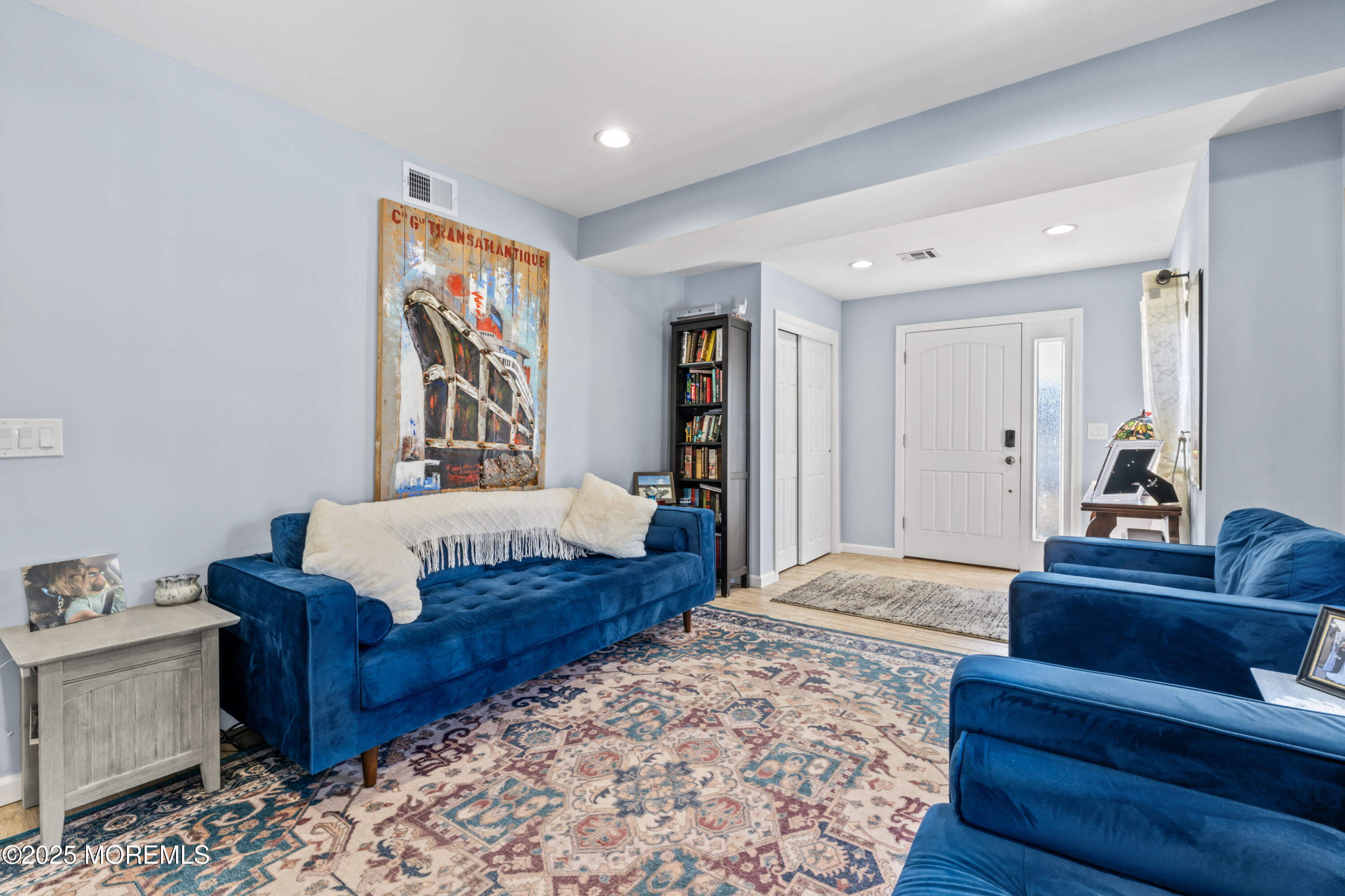 282 Mercer Street Stirling, NJ 07980 - Photo 5 of 38 print_quality-_HOM7514