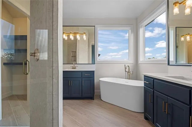 $999,900 | 8013 Payne Street, Shawnee, KS 66218