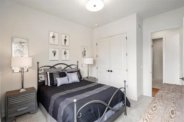 $999,900 | 8013 Payne Street, Shawnee, KS 66218