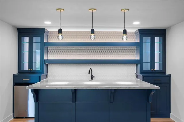 $999,900 | 8013 Payne Street, Shawnee, KS 66218