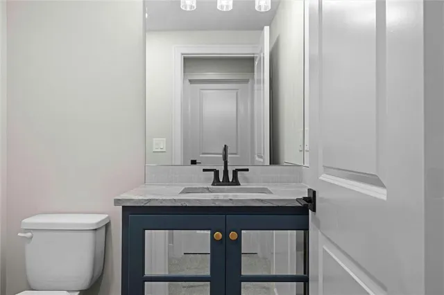 $999,900 | 8013 Payne Street, Shawnee, KS 66218