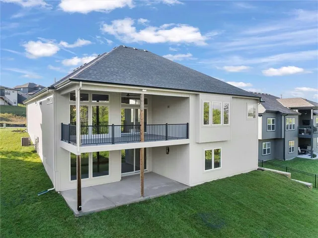 $999,900 | 8013 Payne Street, Shawnee, KS 66218