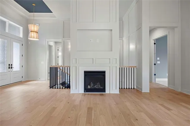 $999,900 | 8013 Payne Street, Shawnee, KS 66218