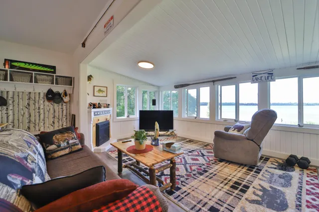 $379,900 | 26363 County Road 3, Merrifield, MN 56465