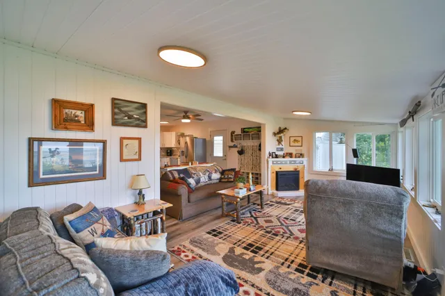 $379,900 | 26363 County Road 3, Merrifield, MN 56465