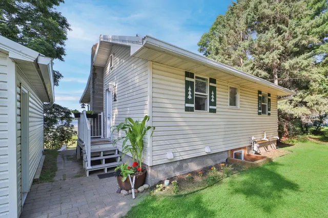 $379,900 | 26363 County Road 3, Merrifield, MN 56465