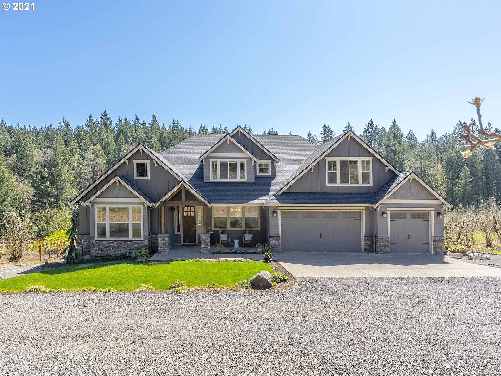 18267 Southwest Courtney Road Sherwood, OR 97140 - Photo 1 of 32 Gallery Image 1