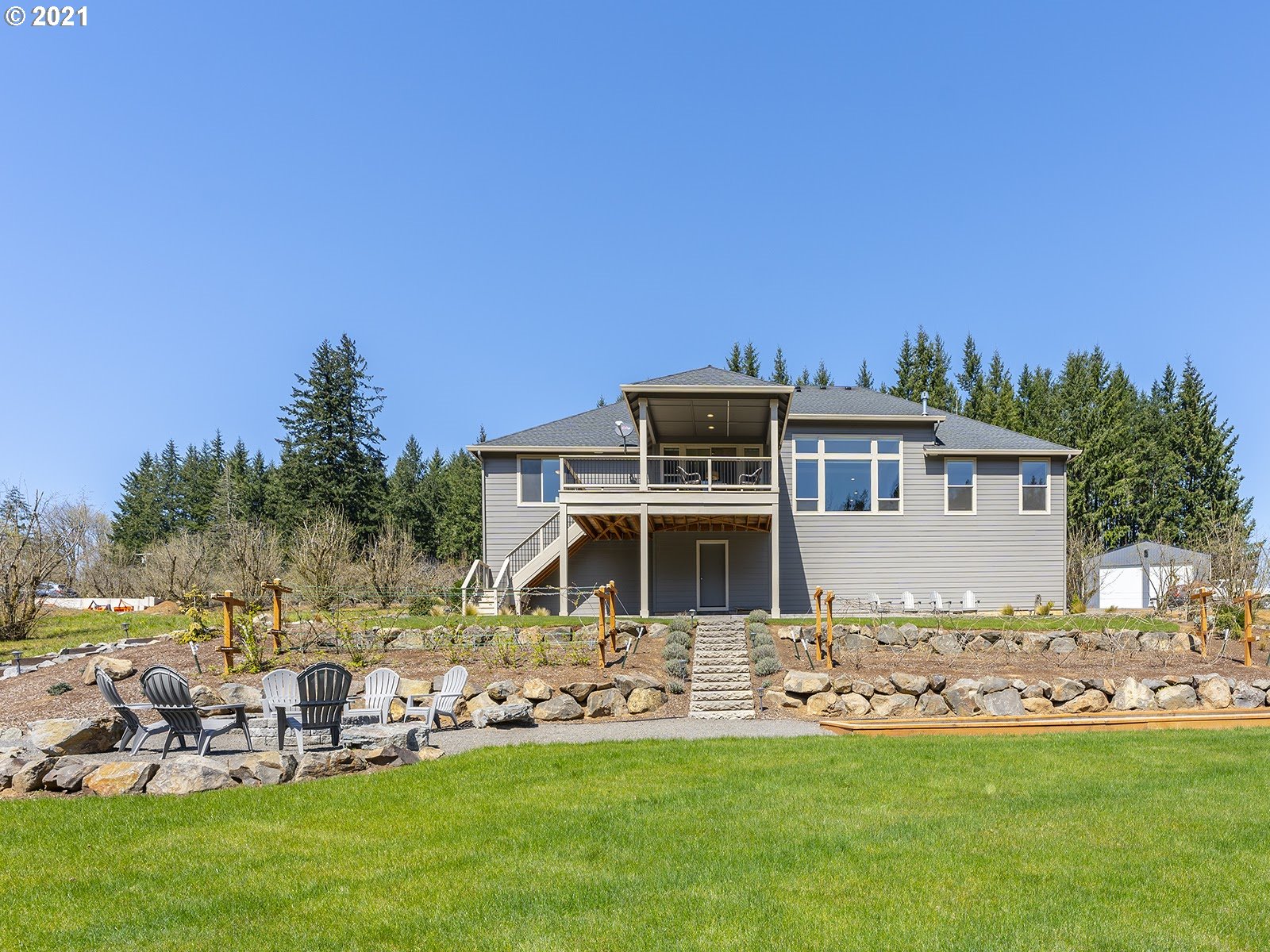 18267 Southwest Courtney Road Sherwood, OR 97140 - Photo 26 of 32 Gallery Image 26