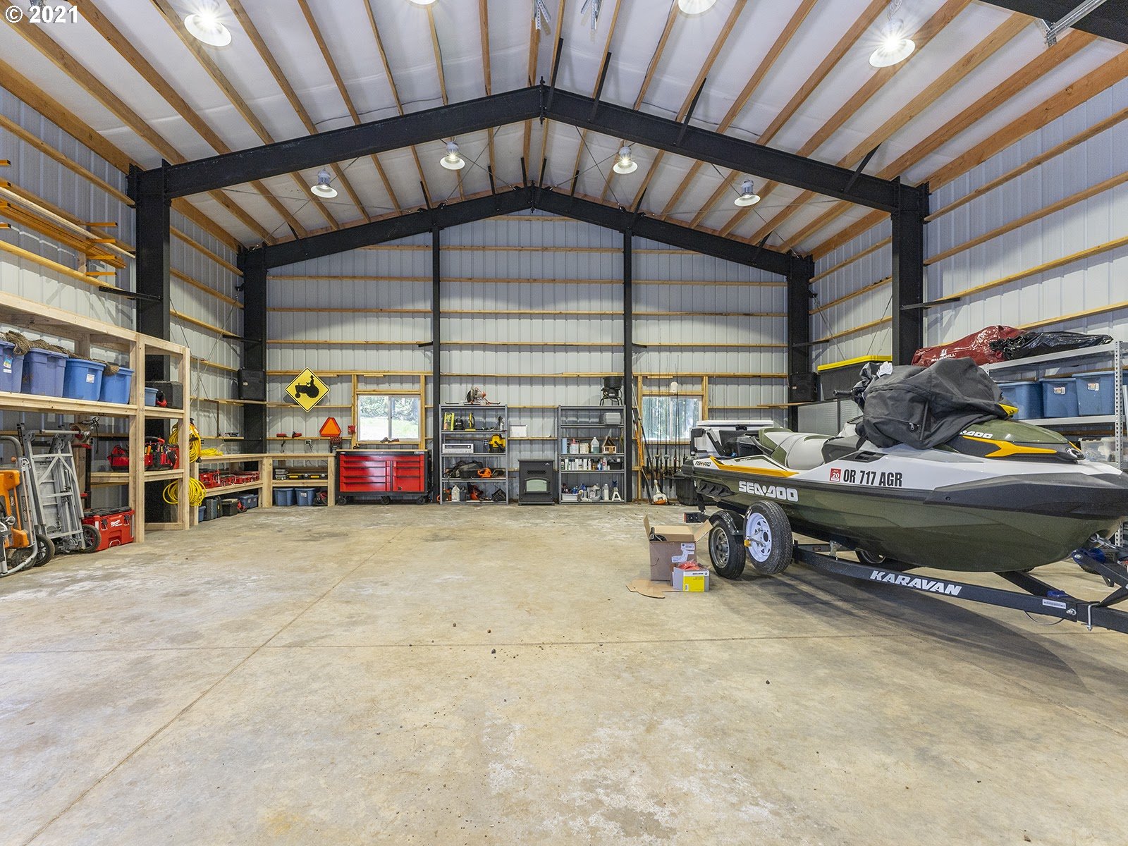 18267 Southwest Courtney Road Sherwood, OR 97140 - Photo 31 of 32 Gallery Image 31