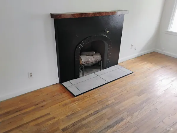 $500,000 | 125 Shoup Avenue West, Twin Falls, ID 83301