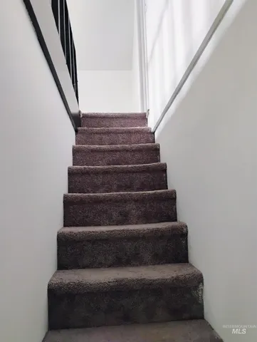 $500,000 | 125 Shoup Avenue West, Twin Falls, ID 83301