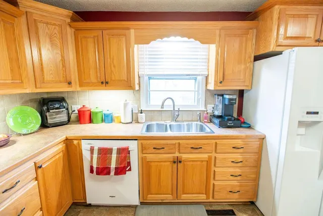 $299,000 | 1406 Northfield Park Boulevard, Warrensburg, MO 64093