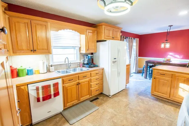 $299,000 | 1406 Northfield Park Boulevard, Warrensburg, MO 64093