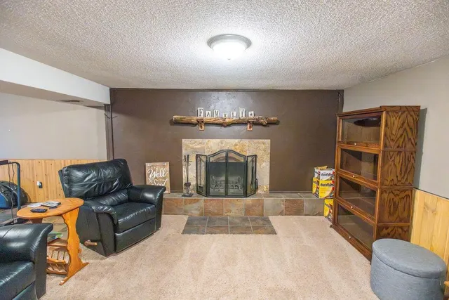 $299,000 | 1406 Northfield Park Boulevard, Warrensburg, MO 64093