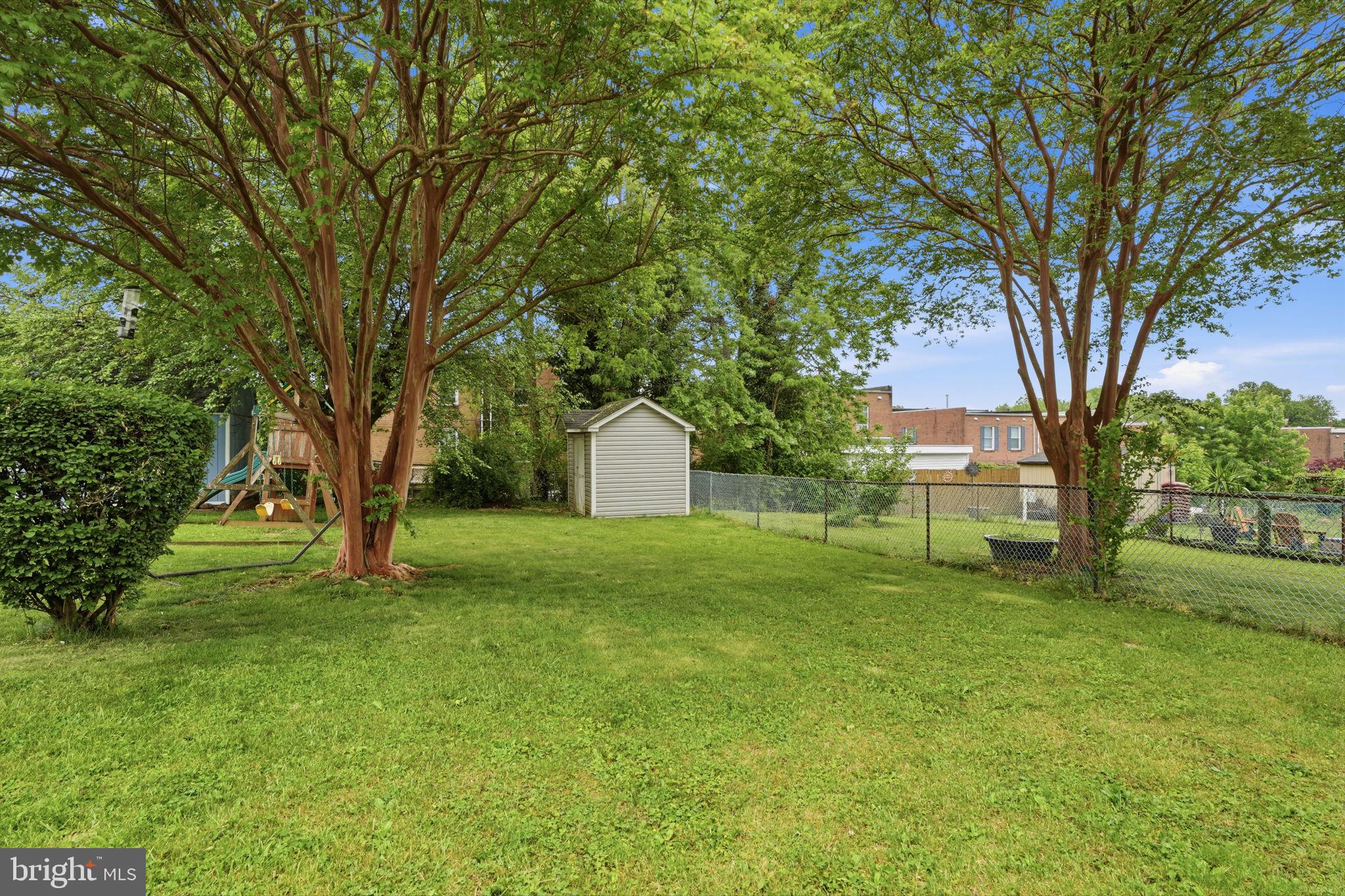 131 Ridgefield Road Philadelphia, PA 19154 - Photo 25 of 27