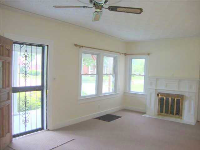 932 Greenleaf Road Louisville, KY 40213 - Photo 2 of 15 Additional Photo