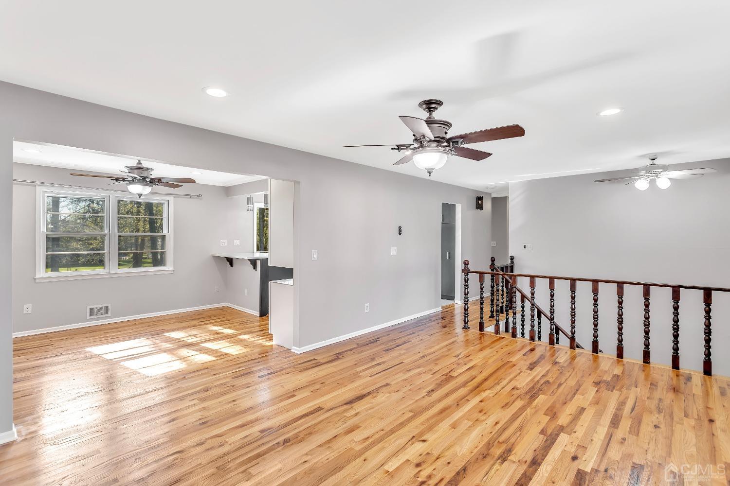 17 Hilltop Road Edison, NJ 08820 - Photo 8 of 17 Gallery Image 8